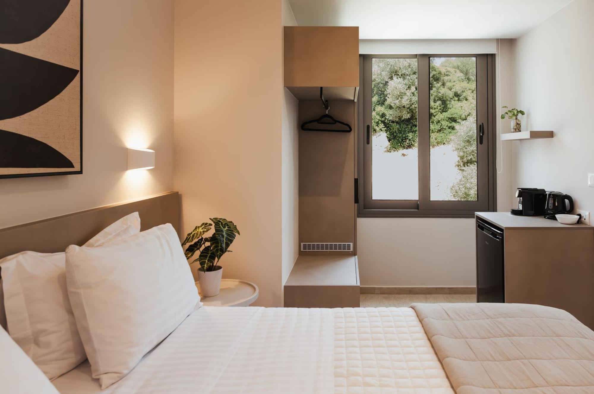 Ariadne Suites Плакиас Экстерьер фото