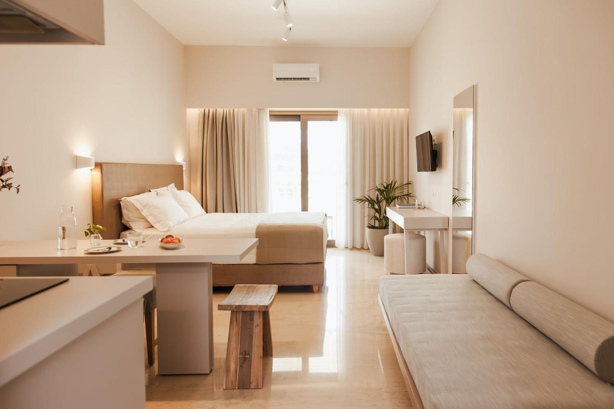 Ariadne Suites Плакиас Экстерьер фото
