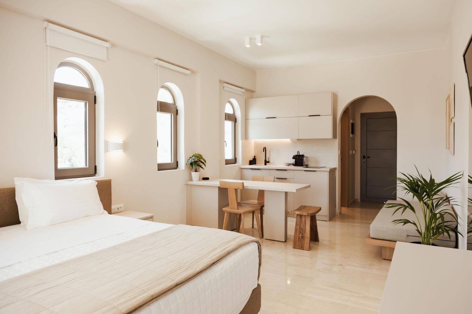 Ariadne Suites Плакиас Номер фото